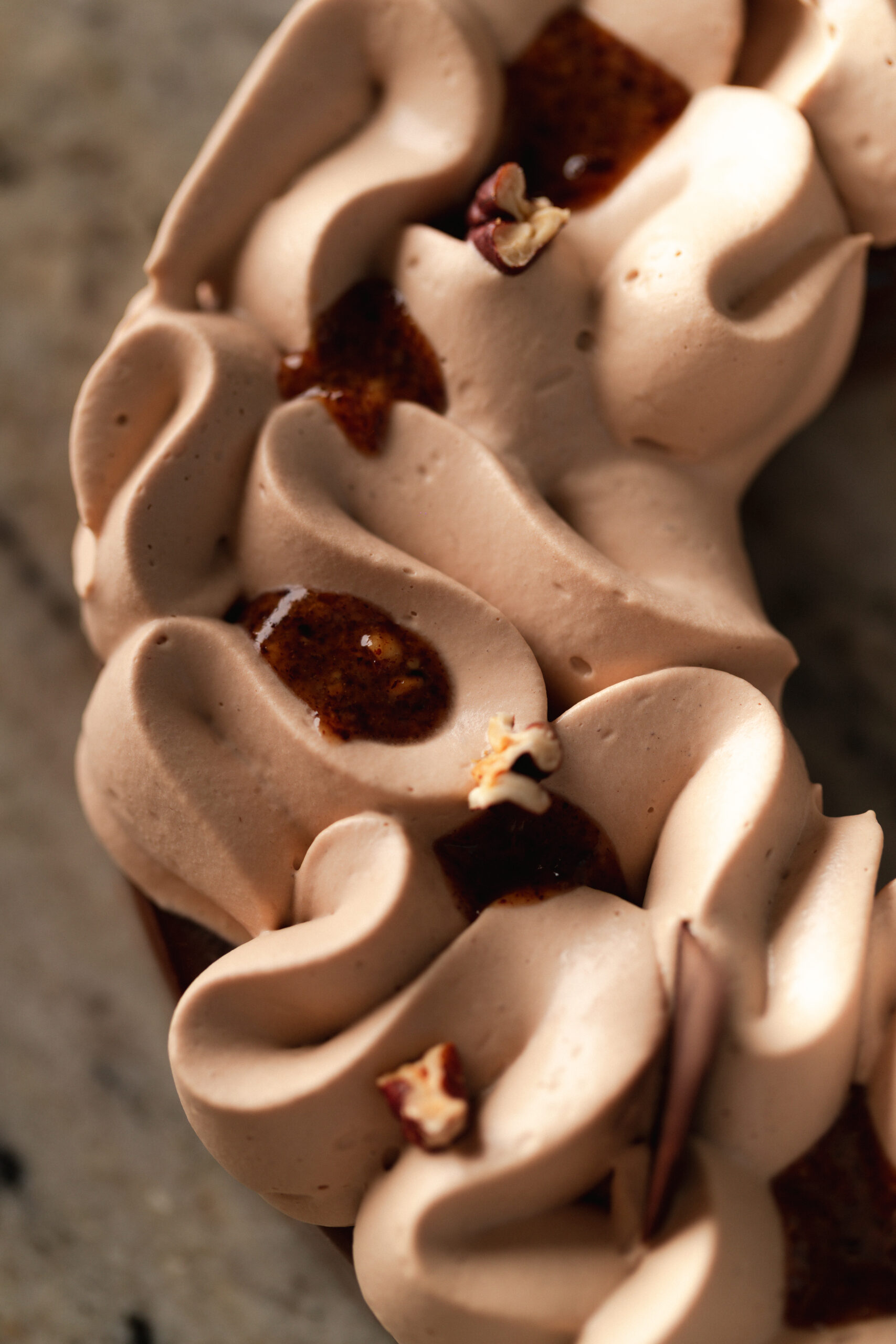 Couronne de Fête – Chocolat, Caramel & Noix de Pécan – Image 11
