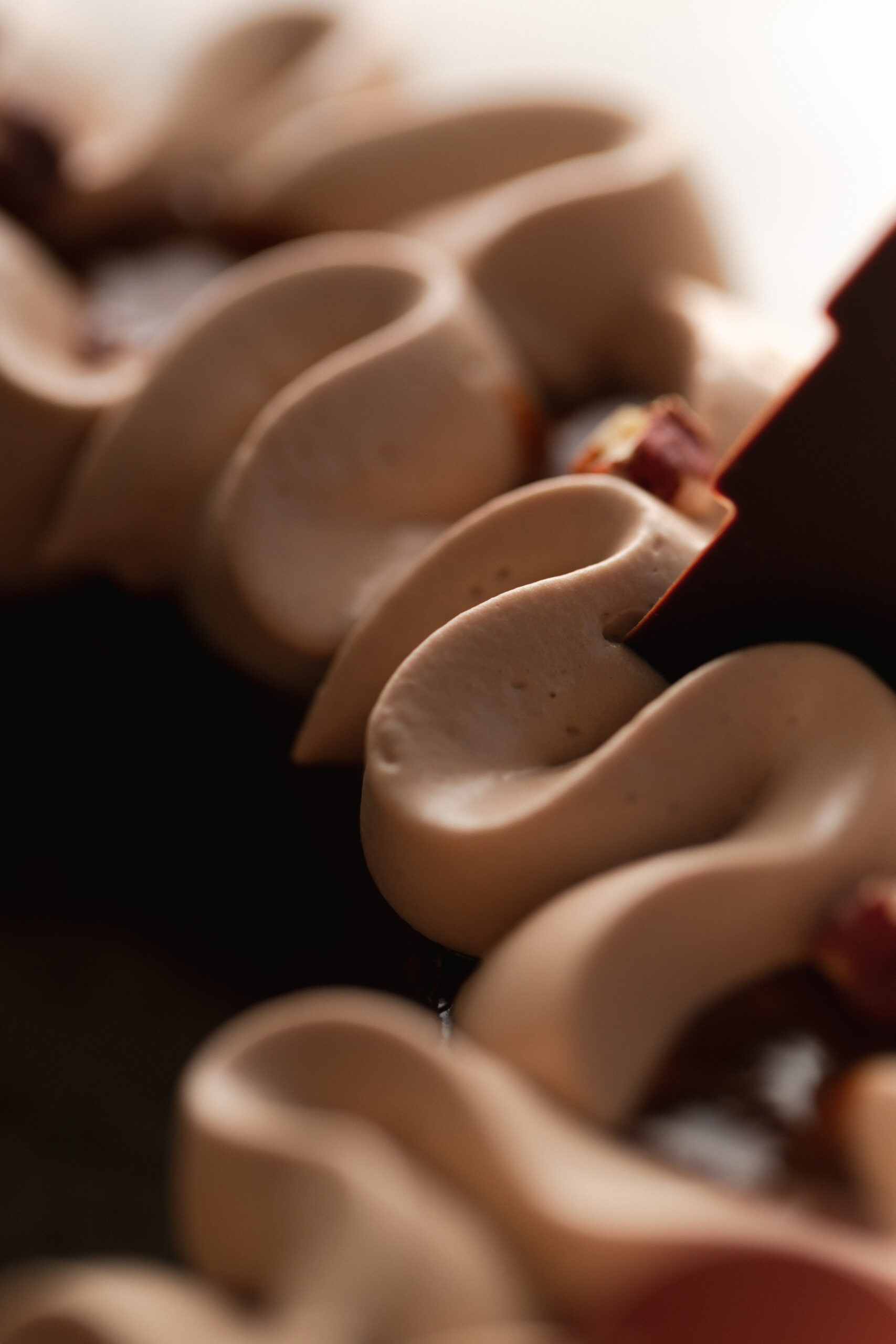 Couronne de Fête – Chocolat, Caramel & Noix de Pécan – Image 12